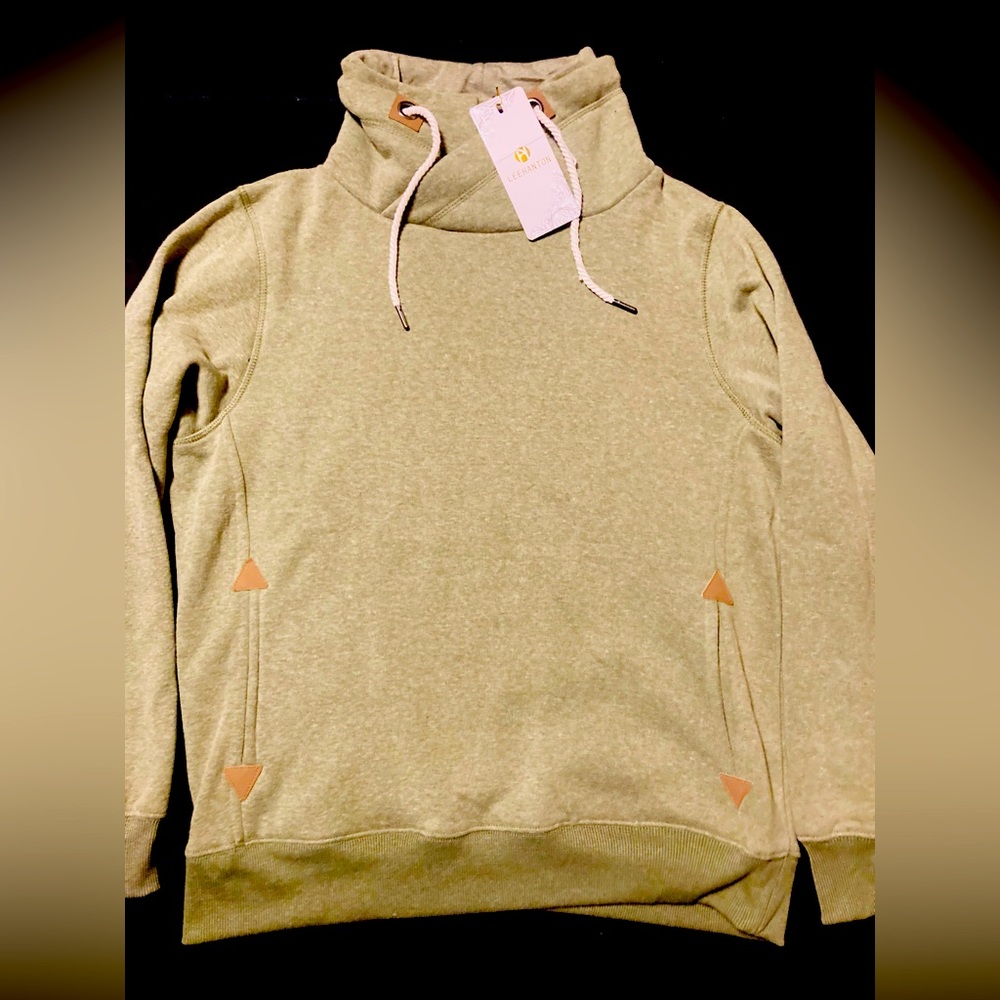 Cowl neck sweatshirt size MEDIUM/LARGE